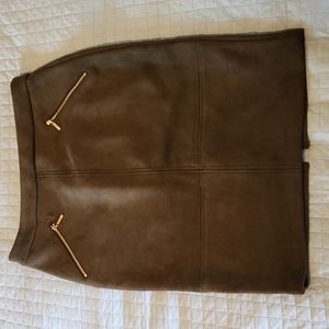 Ivanka Trump olive colored faux suede skirt size 8